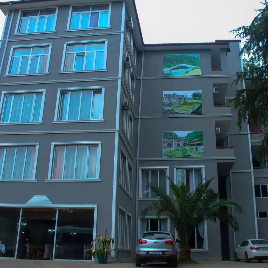 Sea Star Hotel Makhinjauri Exterior foto