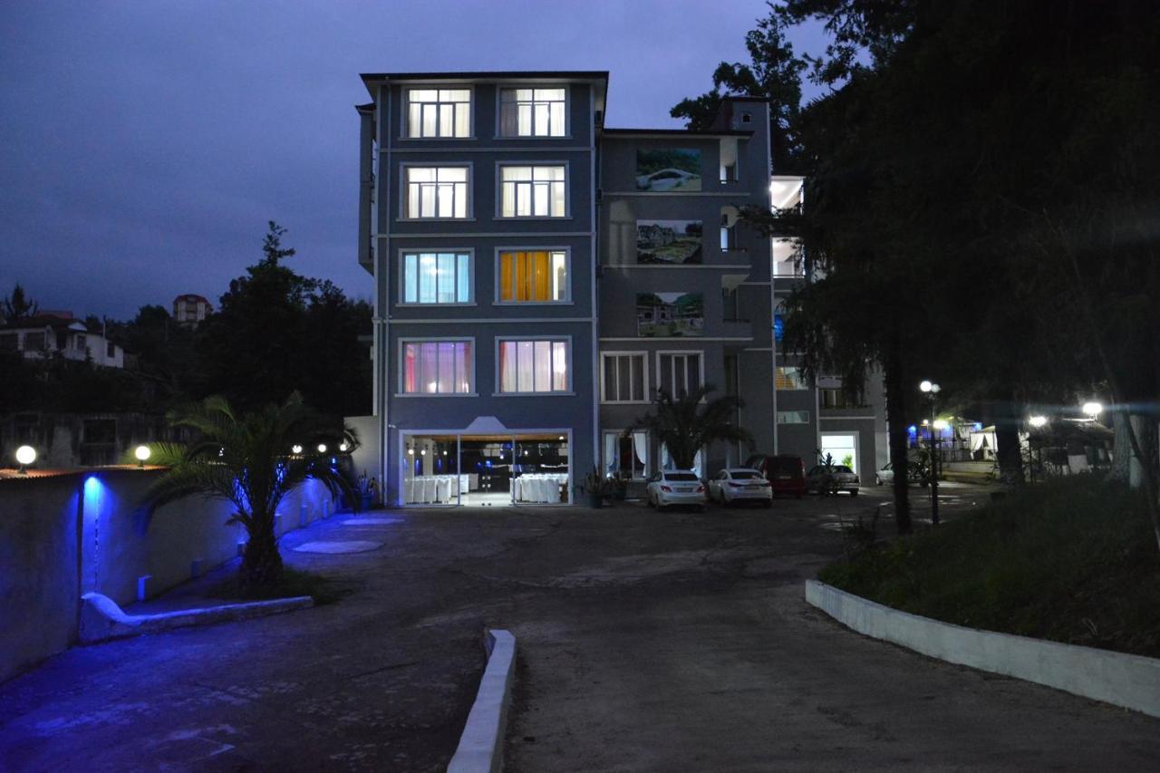 Sea Star Hotel Makhinjauri Exterior foto